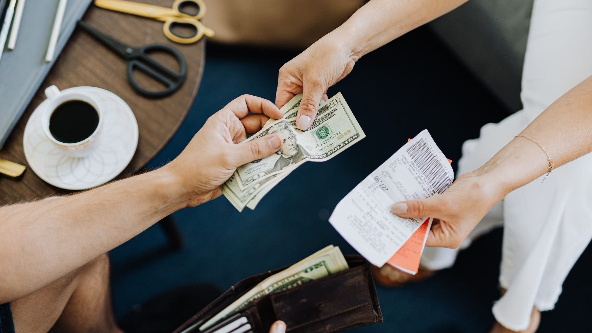 Fast Cash Loans-figloans